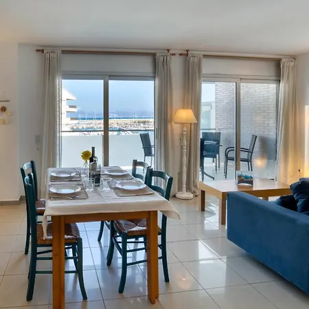 Apartment El Moll *