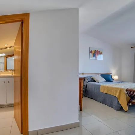El Moll Apartment *